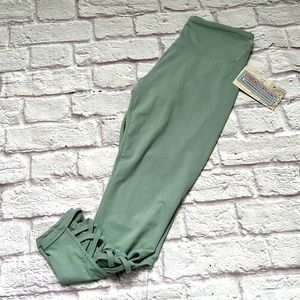 Women’s sage green Capri leggings